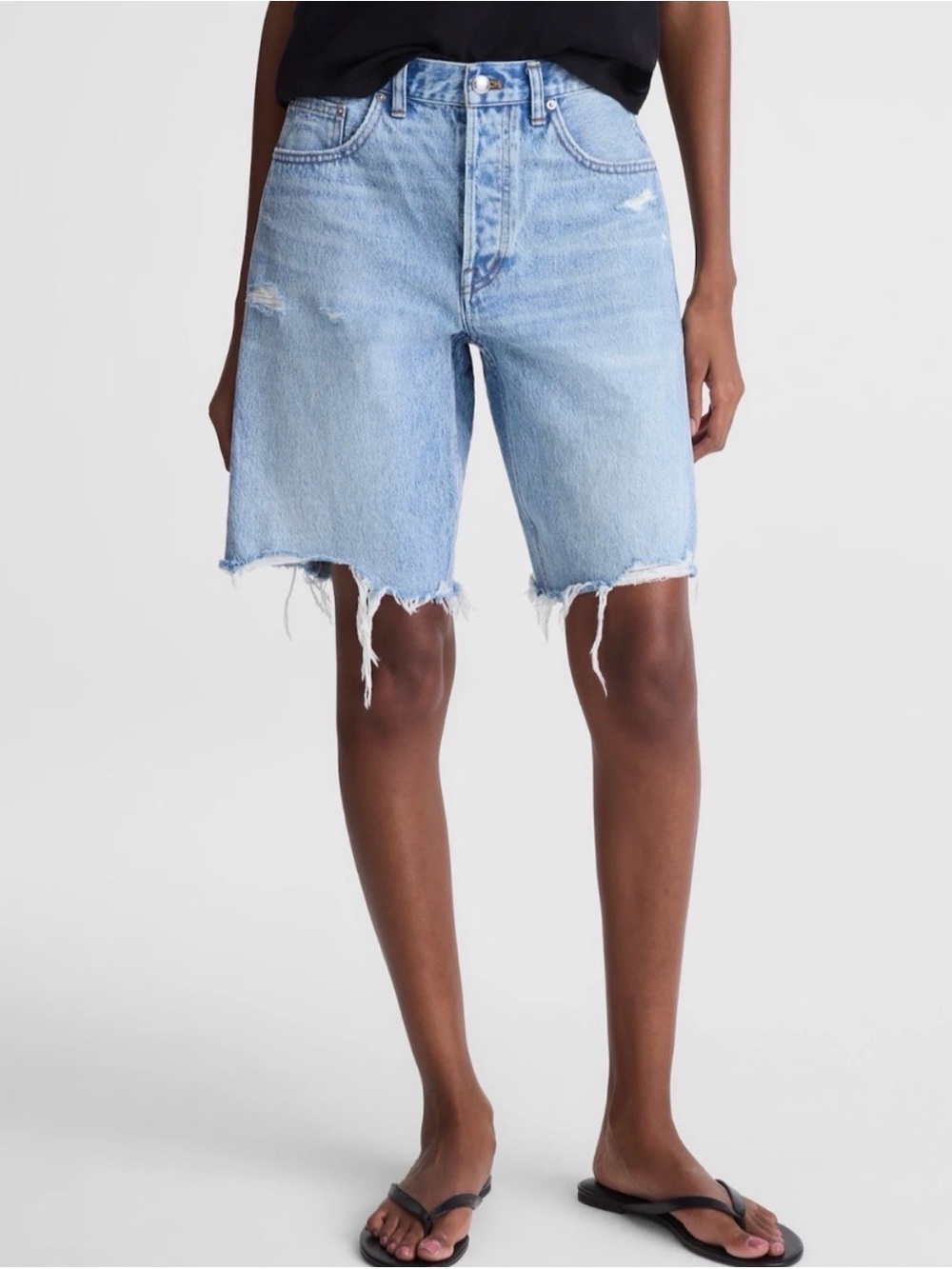 Madewell Essex Baggy Long Cutoff Denim Shorts. EUC